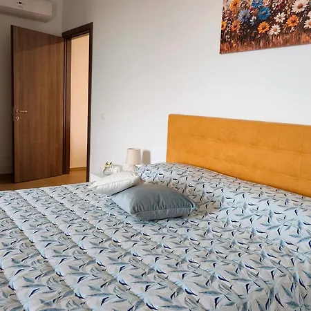 Apartment La Vigna 1803